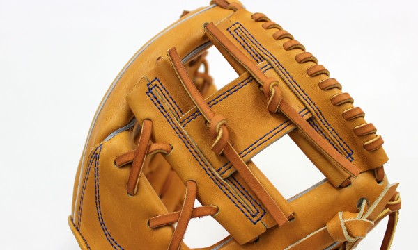 アイピーセレクトの限定グラブが入荷しました! : 【スワロースポーツ ...