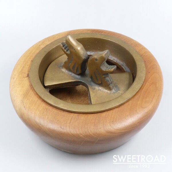 昭和初期 橋本次郎 鉄器灰皿 裸婦像 オブジェ 鋳物 骨董品 古美術品 作家物 面白い灰皿入荷しました！ その2』・・・川崎店ブログ』 : スタッフ