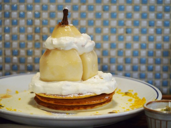 岐阜県多治見 丸ごと１個使用した季節限定 ラ フランスのパンケーキ Cafe Zakka Hinatabocco ヒナタボッコ スイーツハンター月ウサギの食べ日記