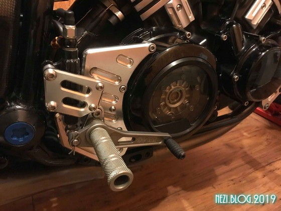 Vmax 1200 Over 4ポジション バックステップ : ネジのバイクブログ