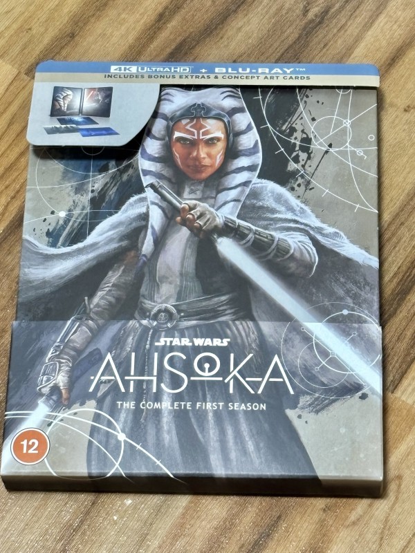 全世界325枚限定 アソーカ シルクスクリーンポスター スターウォーズ Yahoo!オークション -「スターウォーズ」(シルクスクリーン