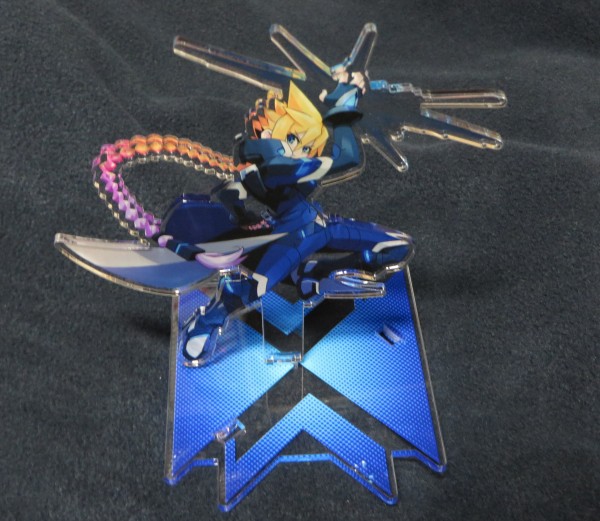 ガンヴォルトのアクリルフィギュア届いた♪ 多重立体構造めっちゃ