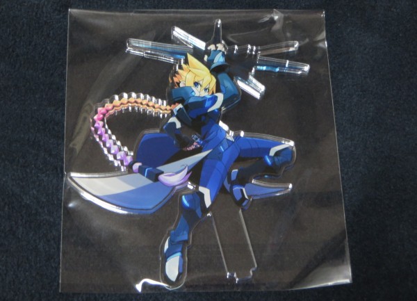 ガンヴォルトのアクリルフィギュア届いた♪ 多重立体構造めっちゃ