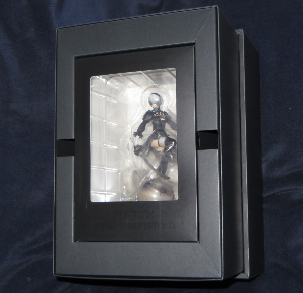 ニーアオートマタ 2B フィギュア ブラックボックス エディション Unboxing the Ultra Rare Nier Automata Black Box Edition
