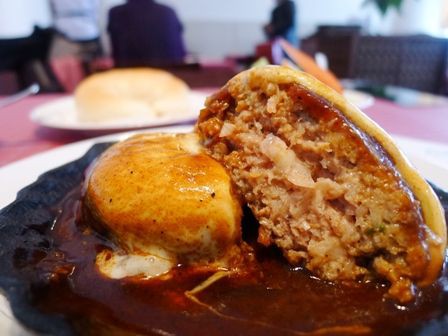 東海道新幹線新横浜駅 洋食キムラ 濃厚なデミソースとふっくらハンバーグで美味しいランチ 年間500軒以上を食べ歩く飲食店プロデューサーの食日記