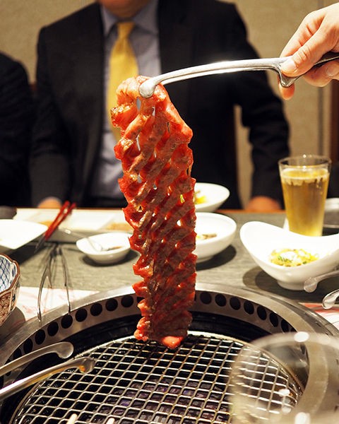 鹿児島市交通局谷山線騎射場駅 焼肉なべしま 各店舗でお肉を手切りすることだわりがおいしさの秘密 白髪おやじのおひとりさまランチ