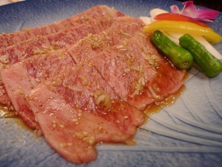 西武新宿線西武新宿駅 叙々苑 游玄亭 美味しい焼肉を囲んで新年会 とろけるほどに柔らかいロースは最高 年間500軒以上を食べ歩く飲食店プロデューサーの食日記