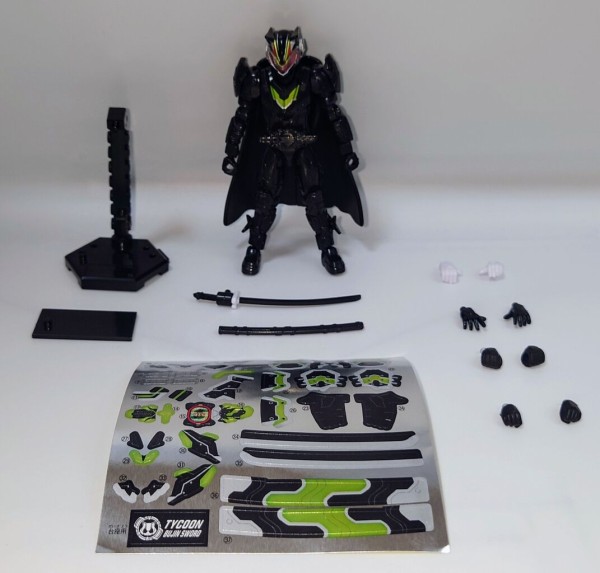 725．装動 仮面ライダータイクーン ブジンソード プレミアム
