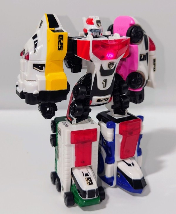 676．カプセル合体 デカレンジャーロボ レビュー : しょくGUN（旧）