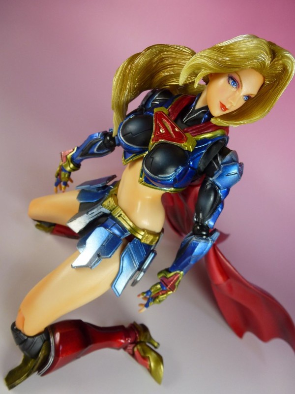 値下げ交渉可】DC Comics VARIANT PLAY ARTS改 スーパーガール tw【箱