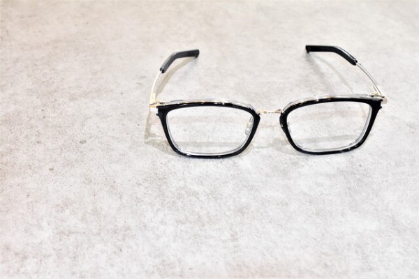 999.9 M-111 カラー8454 純正ケース付 M-111 | 999.9 NEW COLLECTION 2022 SPRING - 999.9 selected by