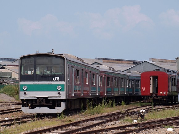 長野総合車両センターで廃車解体を待つ埼京線5系 しなの鉄道169系ほか フォトログ By 首都圏express