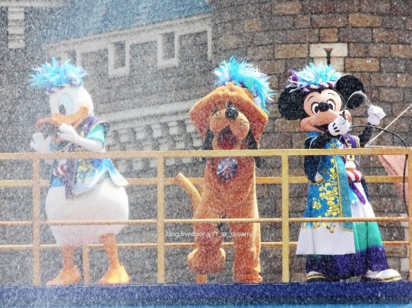 あなたのためのディズニー画像 100 Epic Bestディズニー お盆 混雑