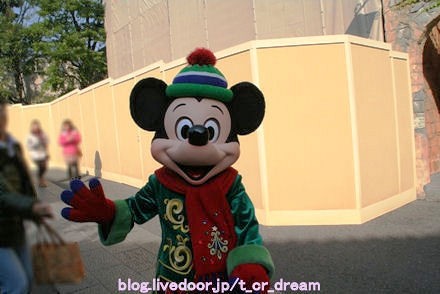 ミッキーマウス登場 の場面 お父さんのための東京ディズニーリゾート R