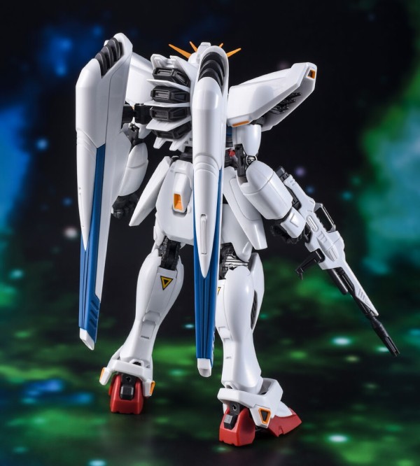 さらなる＜進化＞の先へ！7月18日発売「ROBOT魂 ＜SIDE MS＞ ガンダム