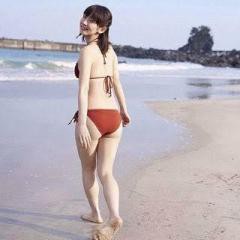 女優 吉岡里帆の はかない色気 見事な首のきれいさ 昨年発売の写真集では水着解禁も ぼっちゃんのブログ