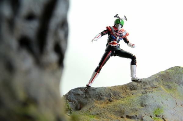 S.H.フィギュアーツ 仮面ライダーストロンガー（チャージアップ