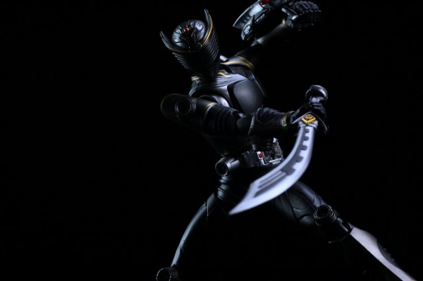S.H.フィギュアーツ 仮面ライダーリュウガ＆ドラグブラッカー レビュー