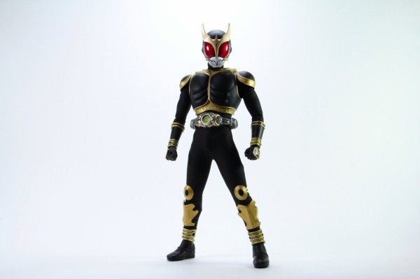 RAH　リアルアクションヒーロー　仮面ライダークウガ　アメイジングマイティー Amazon.co.jp: RAH リアルアクションヒーローズ DX 仮面ライダークウガ
