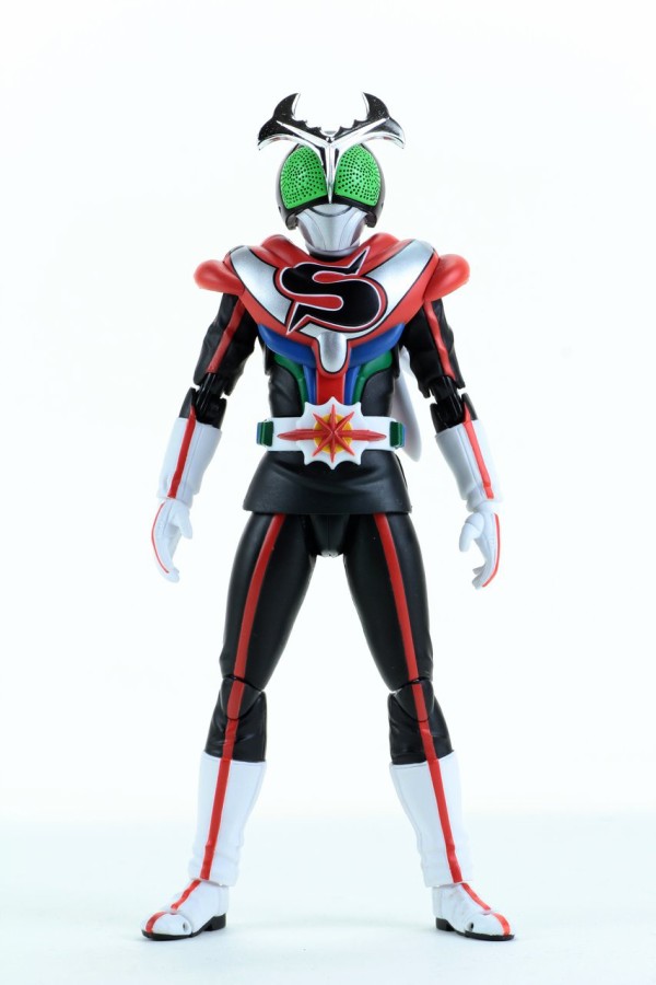 S.H.フィギュアーツ 仮面ライダーストロンガー（チャージアップ ...