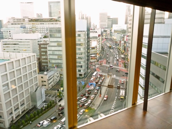 新宿バルト９で ｓｋｙｌｉｎｅ 征服 を観てきた その前にラーメン 寝溜め食い溜め