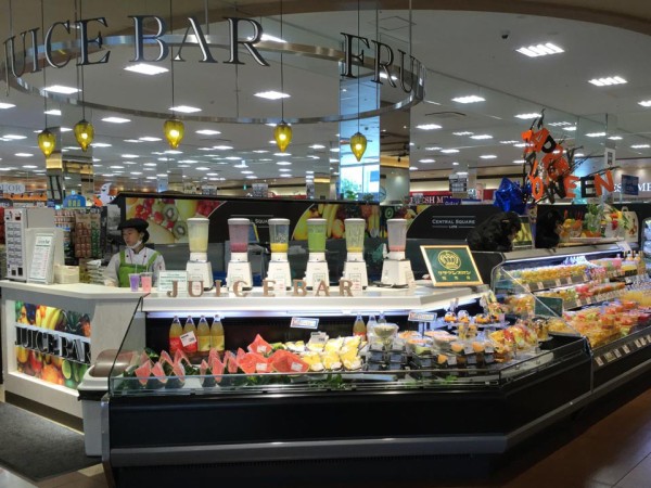 新大阪駅から至近のライフセントラルスクエアだけど スーパー以上のこのスーパー すごくないかい 七転納豆