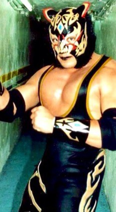 俺は寅年 的 選手名鑑 ｂ 暗闇の虎 3代目ブラック タイガー Black Tiger 3rd 13shoe 高野十座のブログ