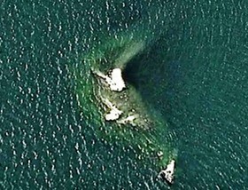 Google Earth に127メートルの大怪獣 Huge Monster Of 127m In Google Earth 13shoe 高野十座のブログ