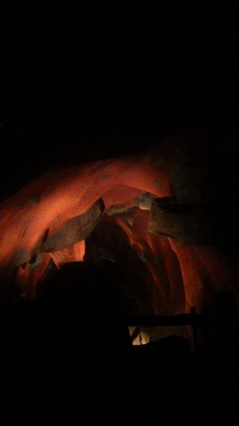 スプラッシュマウンテン 2 屋内ｑライン Disney Magical Diary