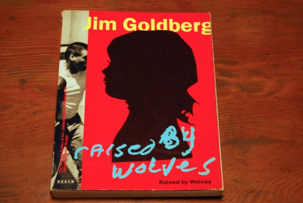 Jim Goldberg. Raised by Wolves. (Zürich: Scalo, 1995). : 写真の