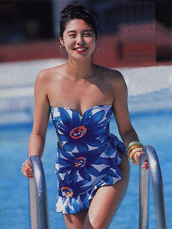 松嶋菜々子の若い頃でまだ売れない時代の水着ハイレグ画像 芸能画像 多摩川