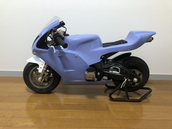 74Daijiro 30年の時を経て乗っていたレーシングマシンカラーで 74Daijiro 30年の時を経て乗っていたレーシングマシンカラーで