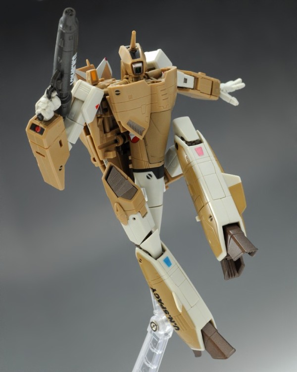 特別値引き中 超時空要塞マクロス バルキリー 一条輝 マックス ミリア 量産 発売直前「HI-METAL R VF-1A バルキリー（標準量産機