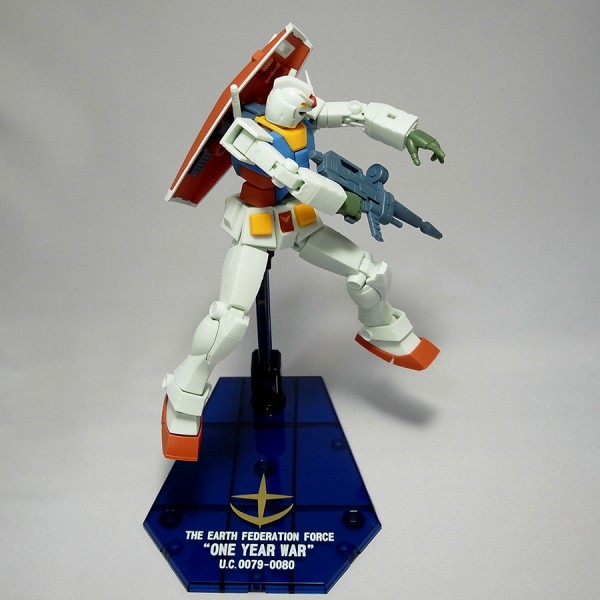 ROBOT魂 ガンダム ver. A.N.I.M.E. ファーストタッチ2500 魂ネイション2017開催記念商品】「ROBOT魂 RX-78-2 ガンダム ver