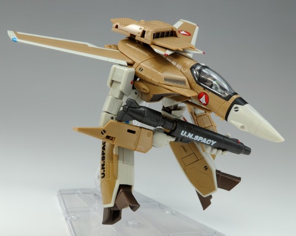 HI-L R 超時空要塞マクロス　VF-1A バルキリー　標準量産機 発売直前「HI-METAL R VF-1A バルキリー（標準量産機