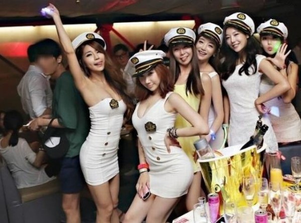 逃避虽可耻但有用 大陸的夜世界 我徬徨台北的夜世界 My Twinkle Story With Taiwanese Girls