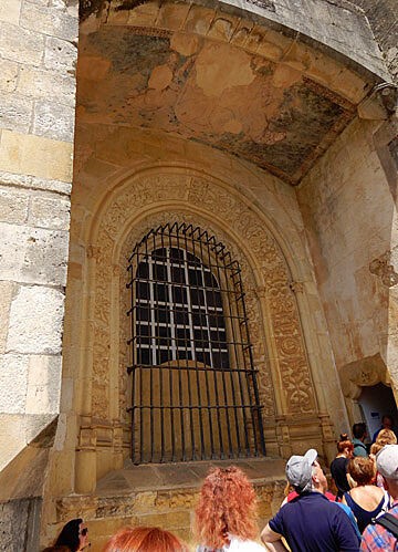 宮殿とアズレージョの旅 トマールのキリスト修道院 異邦人の食卓