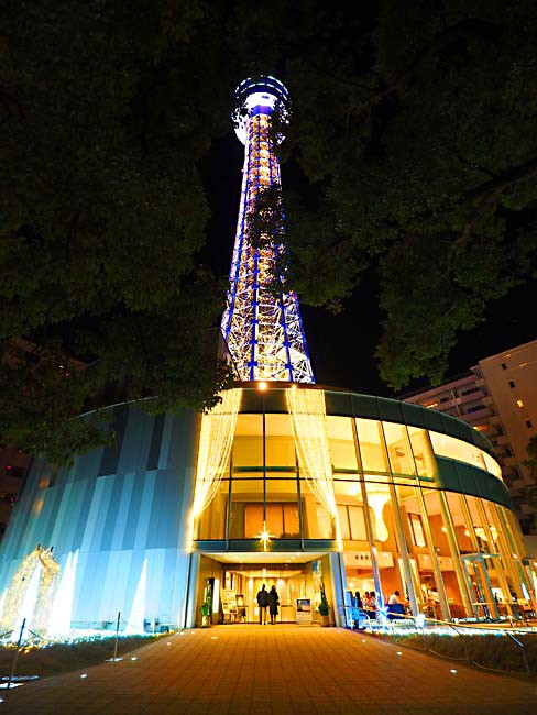 横浜マリンタワー アメリカ山公園イルミネーション 13 タピオカのあしあと アート 建築 夜景など