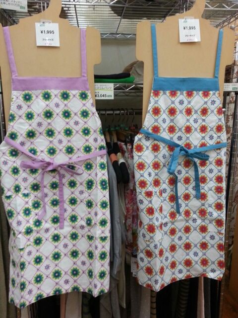 母の日に エプロン Tariの雑貨めぐり 練馬の雑貨屋ｔａｒｉ