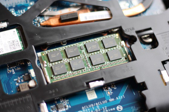 Lenovo G40 80FY00JEJP(G40-30) パソコン メモリ交換(増設) : デジカメ