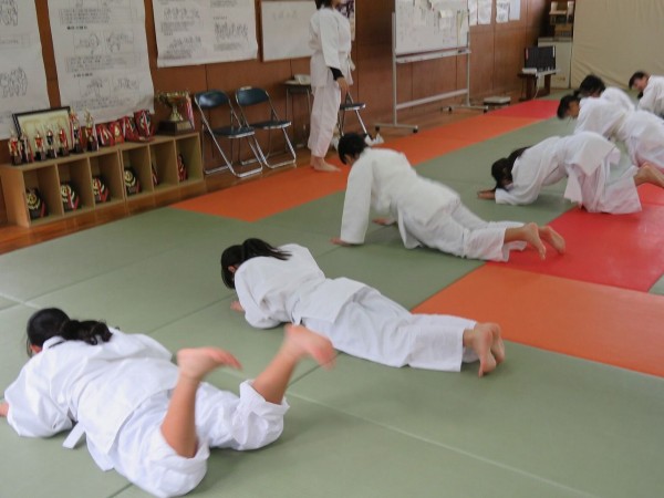 柔道 受け身をしっかり 今日の三中