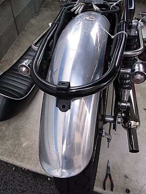 250tr　WM製　テールランプ 074190-06 ヴィンテージラウンドテール BK POSH Faith 主な適合