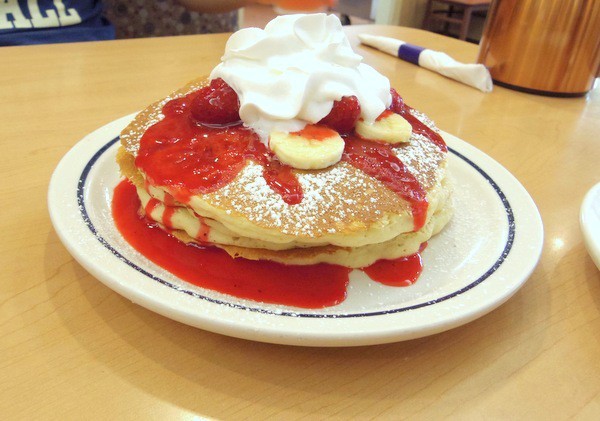 ハワイオアフ島 ワイキキ】 IHOP アイホップ ワイキキ店 : パンケーキ