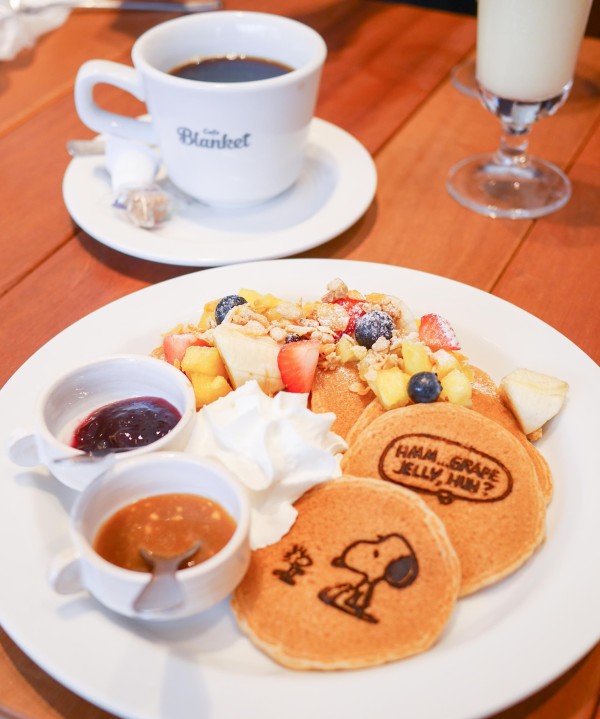 六本木 麻布十番 スヌーピーミュージアム Cafe Blanket カフェブランケットパンケーキ パンケーキ部 Pancake Club Powered By ライブドアブログ