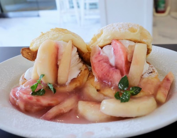 名古屋 Light Cafe ライトカフェ栄店 桃のパンケーキ パンケーキ部 Pancake Club Powered By ライブドアブログ