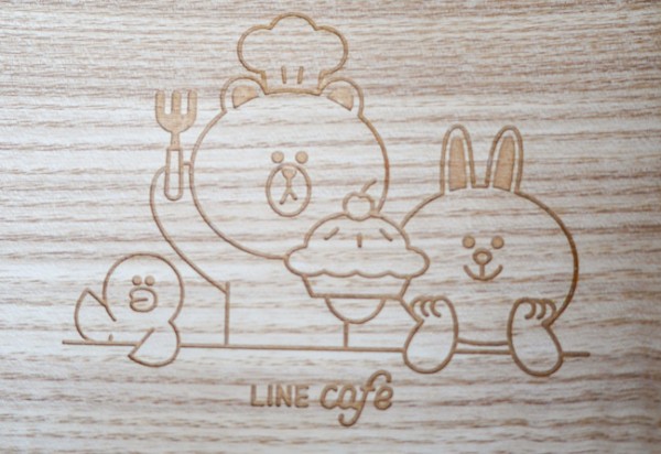 韓国ソウル 梨泰院 Line Friends Cafe Store ラインフレンズ カフェ ストア パンケーキ キャラメルバナナセット パンケーキ部 Pancake Club Powered By ライブドアブログ