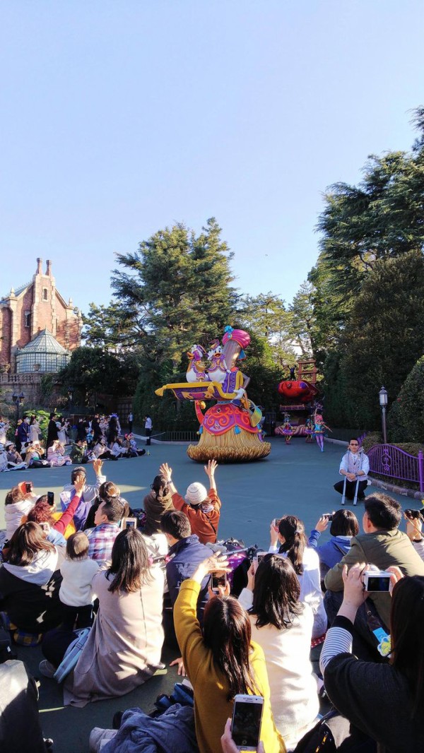 これから人生初1人ディズニーするんだが それな速報