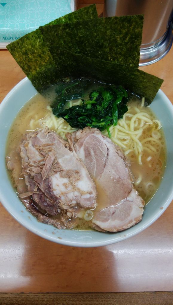 横浜ラーメン 町田家 新百合ヶ丘店 新百合ヶ丘 青木悠真のラーメンと野球で日が暮れる