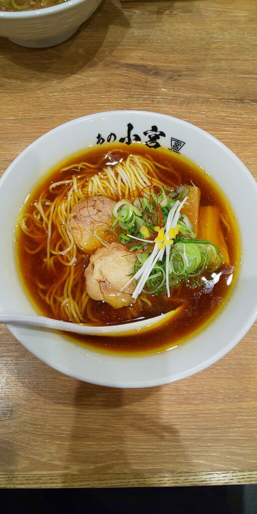 らーめんとカラアゲ あの小宮 あざみ野 青木悠真のラーメンと野球で日が暮れる らーめんとカラアゲ あの小宮 あざみ野 青木悠真のラーメンと野球で日が暮れる