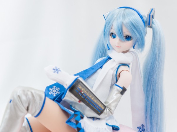 初音ミク 雪ミク DD ドルフィードリームの衣装 2着セット-